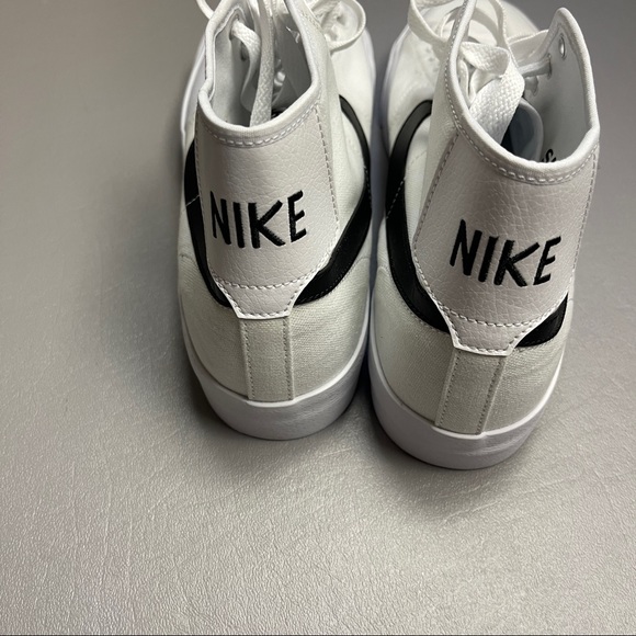Nike Mens SB Blazer Court Mid White Blk Skateboarding SAMPLE Shoes DC8901 Sz 9 - Picture 4 of 8